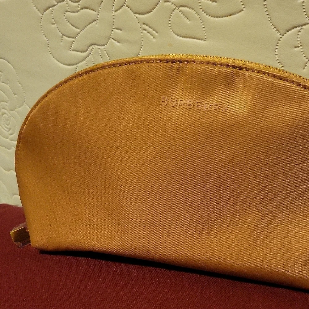 Burberry Goddess Perfume Gift Pouch Travel Case Authentic Luxury Fragrance Bag
